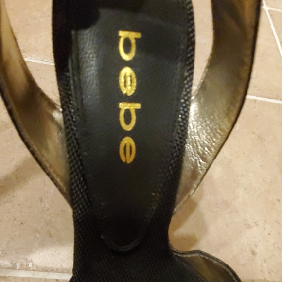 BEBE Studded slingback sandals! - Picture 5 of 8